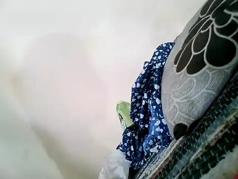 Aayusmatisharma's Live XXX Chat