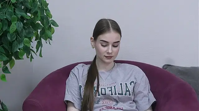 CindaMartins' Live XXX Chat