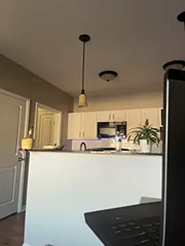 AllesandraLove 即時 XXX 聊天