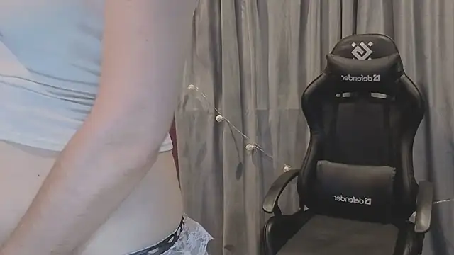 SelestiaSnata's Live XXX Chat