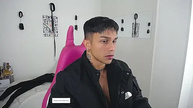 Онлайн чат XXX Leonard_Price