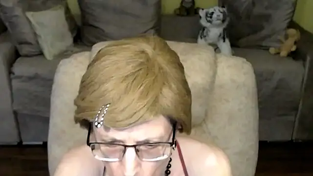 clementine Show Webcam