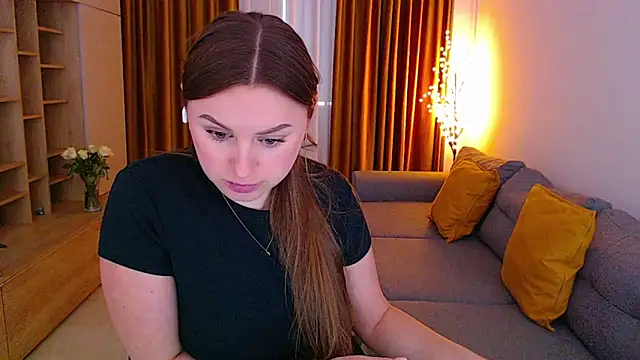 _Mia_Adams 即時 XXX 聊天