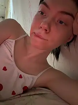 Lisaaa_Alisa's Live XXX Chat