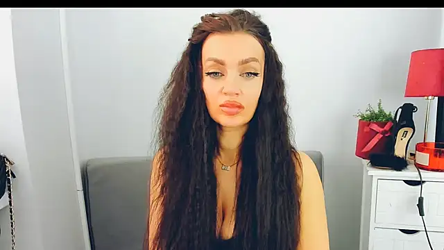 OliviaFantasy's Live XXX Chat