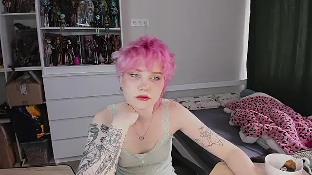 XXX chat uživo modela School_Love