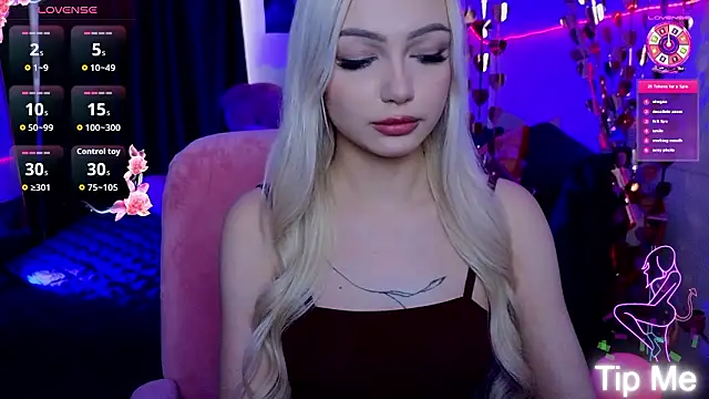 LinaLirian 现场XXX聊天