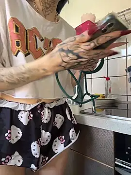 BlueVelvetBat élő XXX-chatje