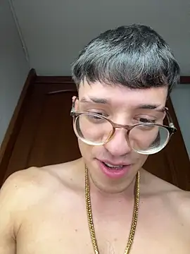 Chat +18 de ArthurDavies_ ao vivo