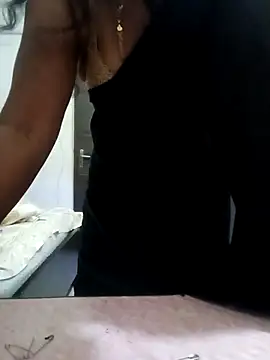 AnushaTelugu's Live XXX Chat