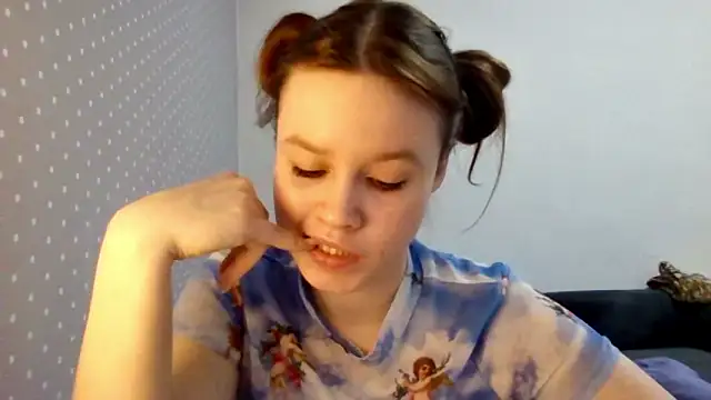 Онлайн чат XXX Ammymia