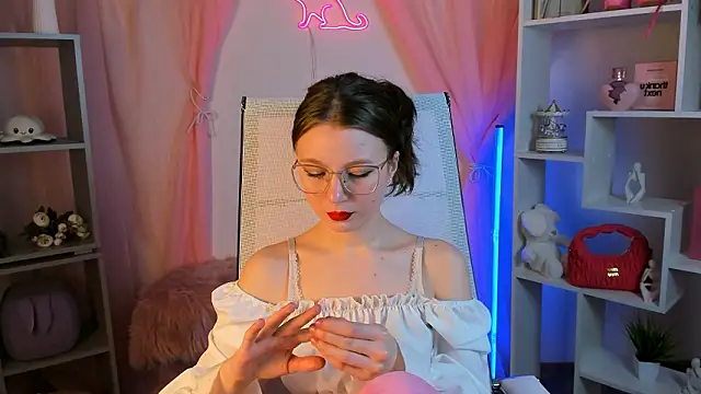 Онлайн чат XXX ElliFrankenweenie