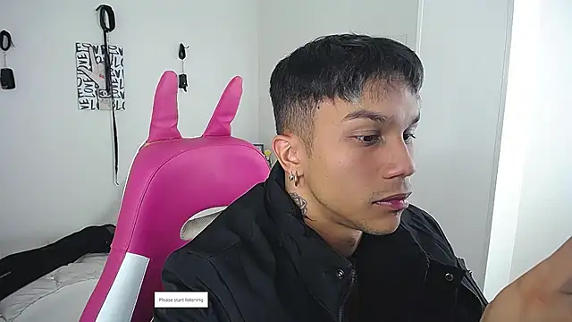 Leonard_Price's Live XXX Chat