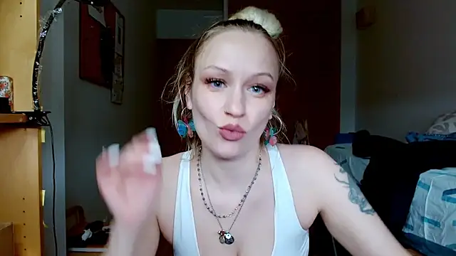 دردشة SatinQueen90 الجنسية المباشرة