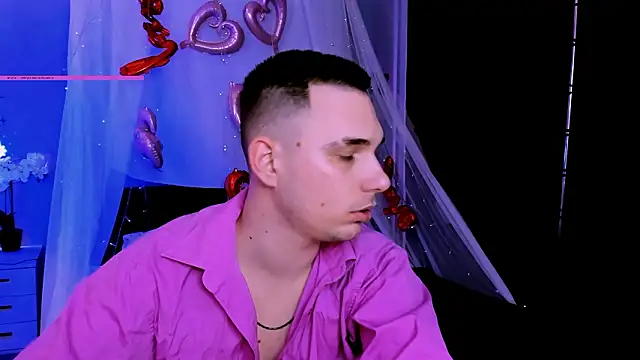 jason_sweety: онлайн-секс-чат