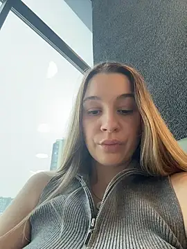 دردشة SashaCatt الجنسية المباشرة