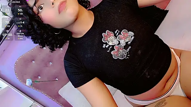 babyAnthonella 在線直播表演