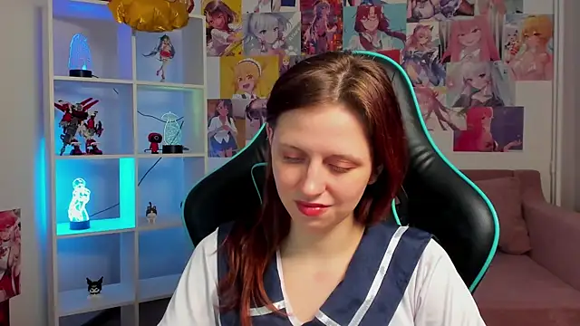 Chat +18 de FreyaVey ao vivo