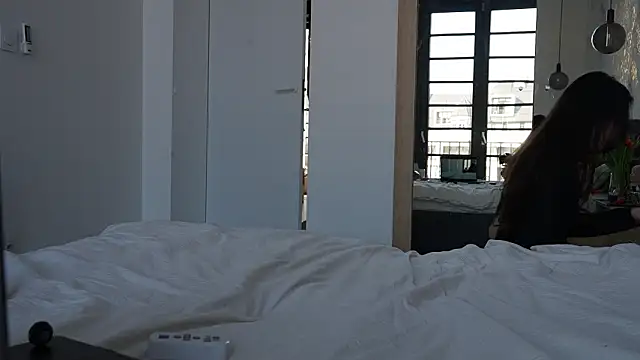 ibiddi 即時 XXX 聊天