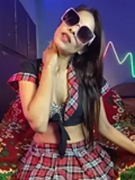 Pokazy przed kamerką – Ivy_the_goddess