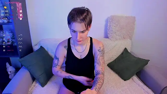 MilenaKeeks Webcam Show