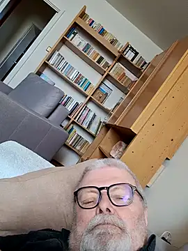 petvarad – Naživo XXX chat