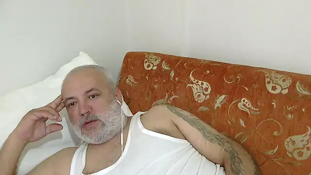 husoizmir Chat XXX live