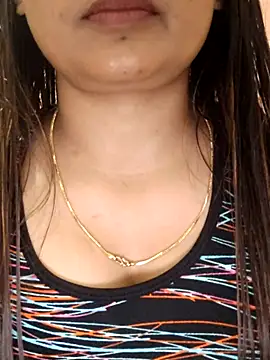 Wild-janvi: онлайн-секс-чат