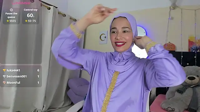 ShanaJamil 라이브 XXX 채팅