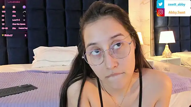 Abby_Sweet1_ Adlı Modelin Canlı XXX Sohbeti