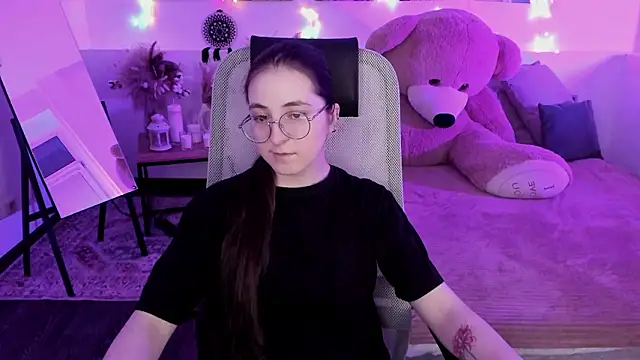 Chatroom XXX en direct de VirtuallVoyant