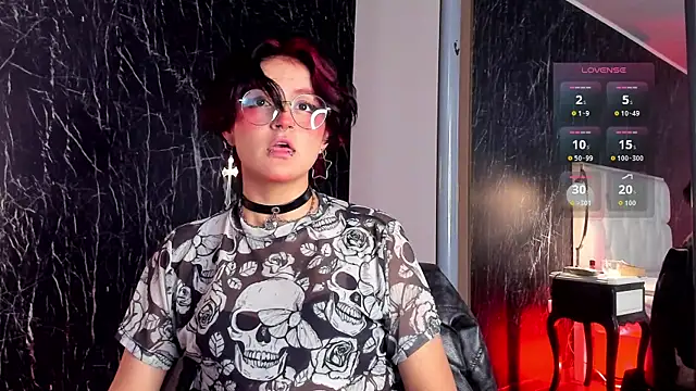 Chatroom XXX en direct de YuuMiko