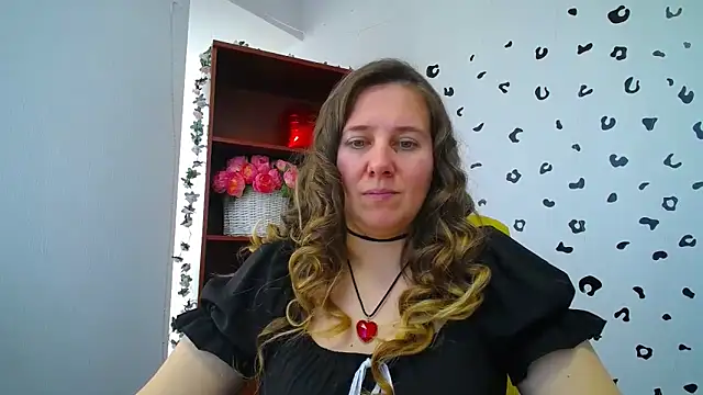 Nionelly: онлайн-секс-чат