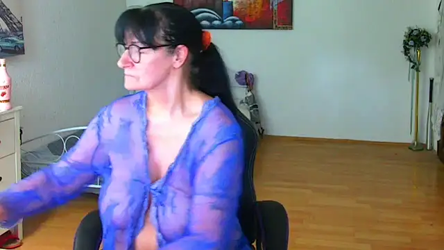 แชท XXX สดของ Sylly