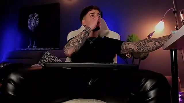 uptomatty Pertunjukan Webcam