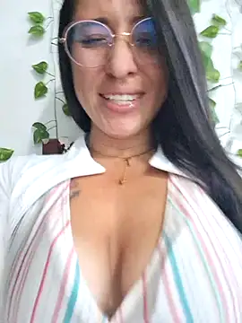 VALERY-03_ Webcam-Show