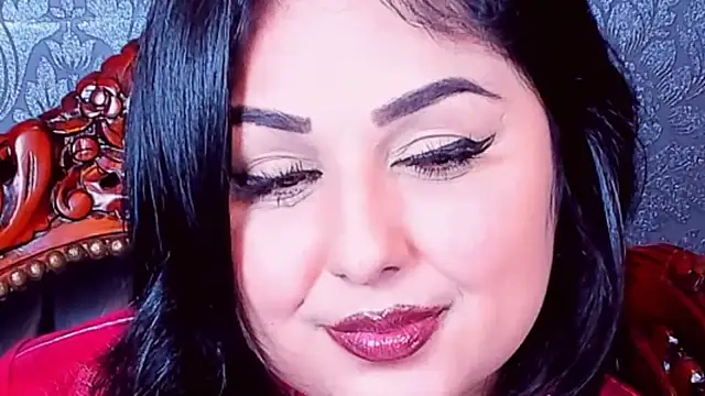 Онлайн чат XXX SelenaNoctis