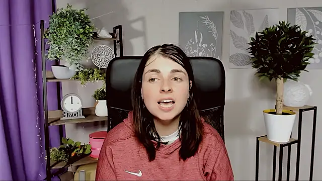 MartaEdams Chat XXX in diretta