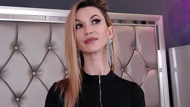 MayaHaleのライブXXXチャット