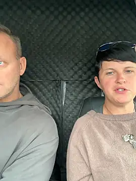 Reggie_roxie Adlı Modelin Canlı XXX Sohbeti