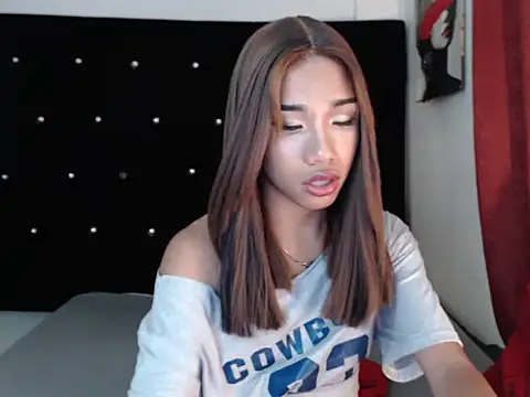 Queenoflustx Pertunjukan Webcam