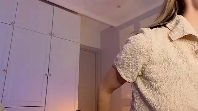 Онлайн чат XXX AliceTease