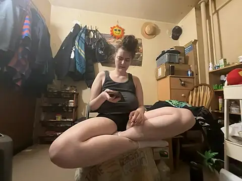 Chat XXX en directo de Snowbunnycake_131