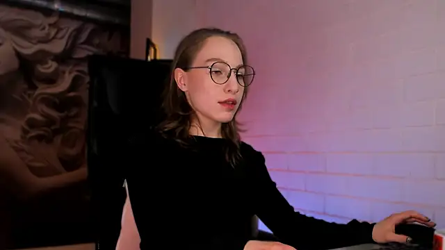 AphexQueen: онлайн-секс-чат