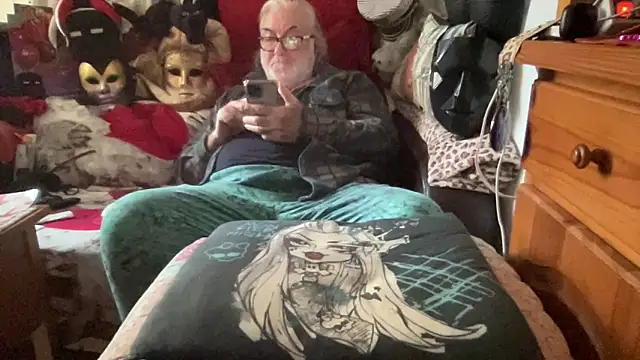 EroticVenetian Adlı Modelin Canlı XXX Sohbeti