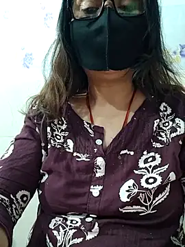 Aishwaryaa_69 live XXX chat