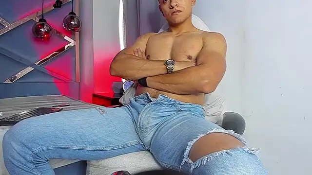 Lucii_fer_ – Naživo XXX chat