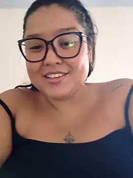 AbyanaGom's Webcam Show