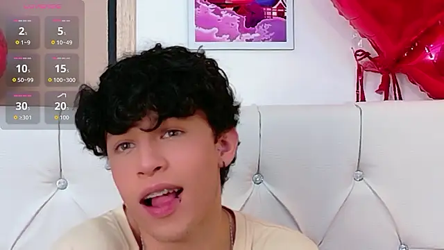 Show modela Axel__Evans na web-kameri