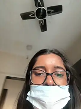 desitease: онлайн-секс-чат